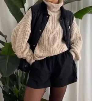Eddie Bauer Black Quilted Down Puffer Vest 🔥 thumbnail 1