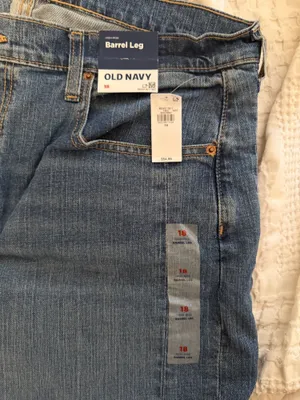 Old Navy Barrel Jeans thumbnail 3