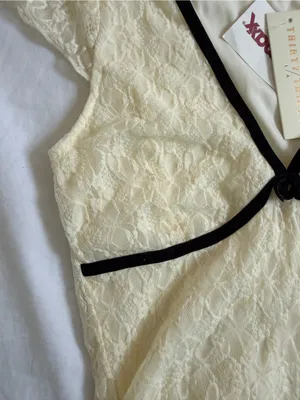 Thirty Seven Ivory Lace Blouse with Black Trim thumbnail 3