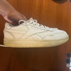 White Reebok Classic trainers #classictrainers white, retro, sneaker, athleisur thumbnail 3