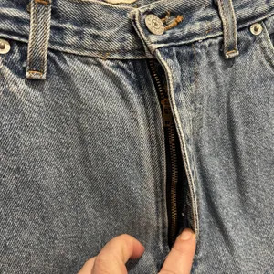 Faded Glory‎ Vintage 90s High Rise Denim Shorts Medium Wash 12 Made in USA Mom thumbnail 3