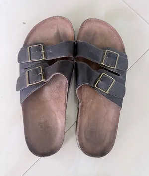 Cliffs by WHITE MOUNTAIN Women's Brown Double-Buckle Slide Sandals thumbnail 1