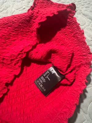 H&M Red Off-The-Shoulder Top thumbnail 2