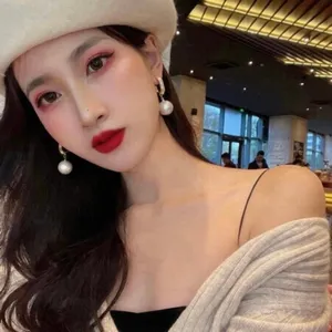 Fashion Elegant White Pearl Zircon Dangle Drop Earrings for Women thumbnail 4