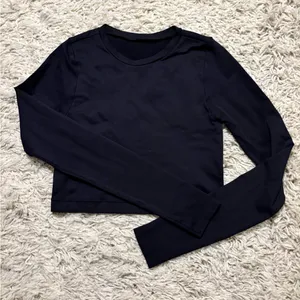 Garage Black Long Sleeve Athletic Wear Crop Top Size S thumbnail 1