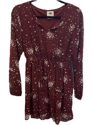Wild Blue Sadie Robertson‎ Red Heart Print Sheer Sleeve Dress Womens Medium thumbnail 1
