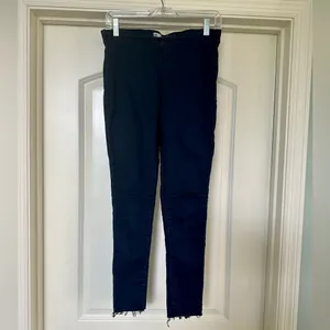 Free People - Denim Elastic Waist Jeans - brand new condition! 👖 thumbnail 4