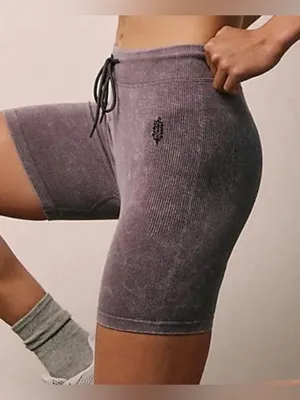 FREE PEOPLE Go To Rib Shorts in Washed Driftwood. Size XS/S thumbnail 1