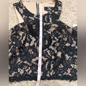 Xscape Black Lace Halter Crop Top – New With Tags thumbnail 8