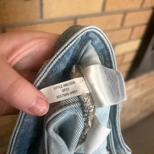 Madewell The Curvy Perfect Vintage Jean in Coffey Wash: Worn-In Edition Size 28 thumbnail 6