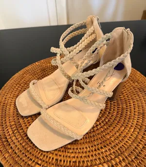 Joie Felina Braided Strappy Block Heel Sandals Sand Beige Square Toe‎ Size 8.5 thumbnail 1