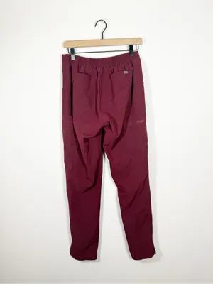 Figs FULL SET Burgundy Casma Scrub Top Kade Straight-Leg Scrub Pant FionLite thumbnail 12
