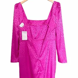 NWT Saylor Leopard Jacquard Satin Midi Dress Size Medium Magenta Pink Faux Wrap thumbnail 9