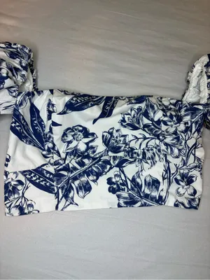 Abercrombie & Fitch Floral Puff Sleeve Smocked Crop Top Blue White L thumbnail 2