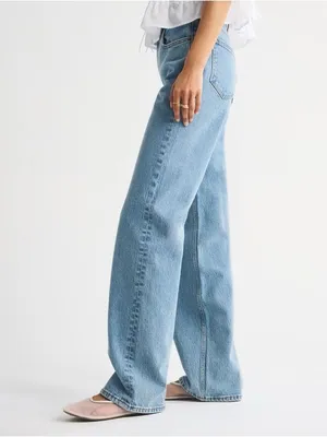 Abercrombie & Fitch High Rise 90s Relaxed Jean Size 28/6 thumbnail 3