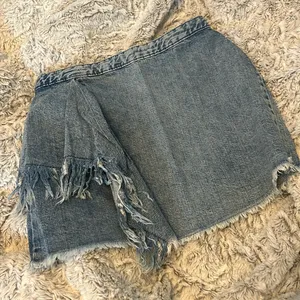Zara Distressed Acid Washed‎ Skirt Size Small thumbnail 1