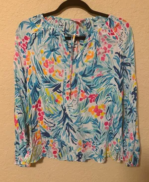 Lilly Pulitzer Blue Multi Tropical Print Peasant Top thumbnail 1