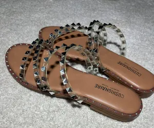 sandles Tan Size 10 thumbnail 1