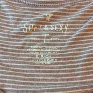 American Eagle • Soft and Sexy Mauve Striped V-Neck Shirt Size Small thumbnail 4