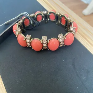 NWT J crew coral stone bracelet with rhinestone spacers thumbnail 3