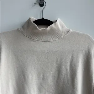 Aerie Cream Cowl Neck Sweatshirt Size XS thumbnail 2