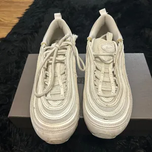 NIKE Air Max 97 white lace up shoes sneakers women’s 7.5 thumbnail 7