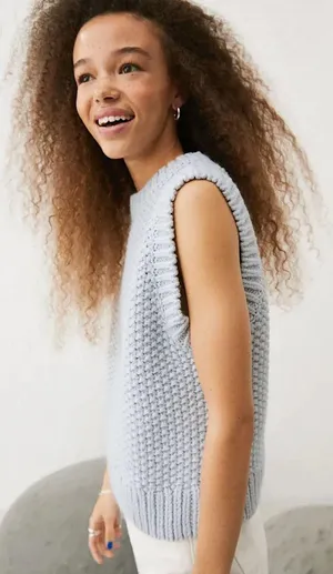 Hennes & Mauritz Chunky Knitted Sweater Vest Size Small thumbnail 1