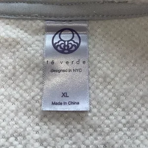 1/4 Sherpa pullover Size XL thumbnail 3