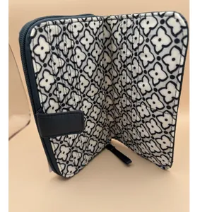 Vera Bradley Essential Tab Wallet Peacoat Ultralight‎ Quilted Navy Blue New thumbnail 7