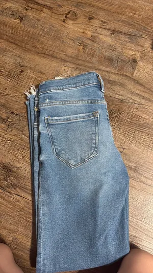 Kensie Jeans Straight Leg thumbnail 4