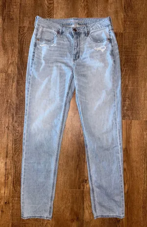 American Eagle Outfitters Tomgirl Jeans thumbnail 1