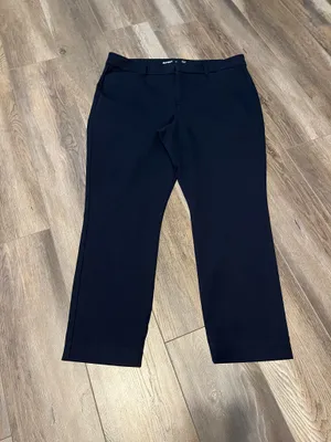 Old Navy High Rise Pixie Trouser in In The Navy thumbnail 4