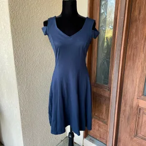 InsNova Womens Dress M‎ Cold Shoulder Navy Blue Cocktail Party Skater Solid NEW thumbnail 4