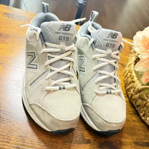 New Balance 619 Sneakers Shoes thumbnail 2