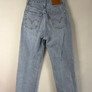 Levi's Light Blue Straight Leg Women's Jeans thumbnail 4