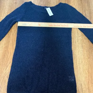 NEW‎ John Galt PacSun Navy Blue Mohair Wool Blend Off the Shoulder Sweater S/M thumbnail 8