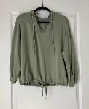 Aerie Pullover thumbnail 1