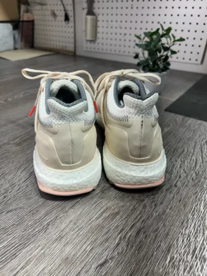 Adidas men’s ultraboost dna 22 cream running sneakers thumbnail 6