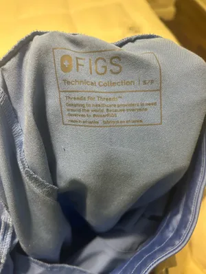 FIGS Scrub Pants thumbnail 3