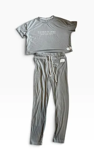Danskin Lounge Set L Grey Ribbed Short Sleeve Top and Pants Athleisure Co-ord thumbnail 1