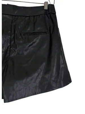 NEW Zara Faux Leather High Waist Shorts Size Small thumbnail 7