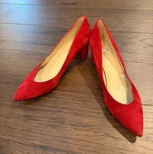 Marc Fisher Zala Block Heel Pump Red Suede Dress Heels - Size 7.5 - C61-100 thumbnail 1