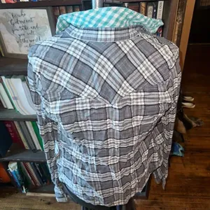 American Eagle red tartan plaid sz 8 cozy button down shirt thumbnail 3