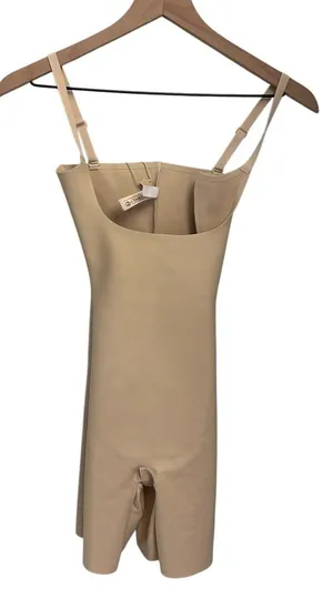 Skims Body CS open bust Mid thigh bodysuit small Sand New with tags thumbnail 1