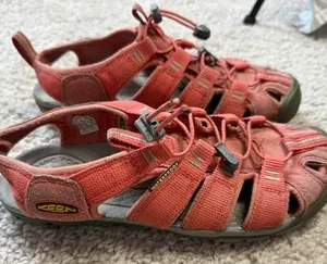 KEEN Clearwater CNX Sandals women size 6 thumbnail 1