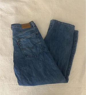 Levi’s Baggy Dad Jeans thumbnail 3