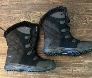 Columbia Womens Size 7 Snow Boots Black Omni-Heat Waterproof Winter YL5328-010 thumbnail 3