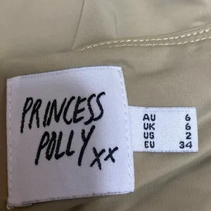 Princess Polly Beige Tan Sleeveless Square Neck Cami Camisole Tank Crop Top Sz 2 thumbnail 3