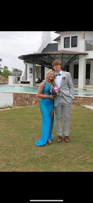 Sherri Hill Prom Dress size 4 thumbnail 7