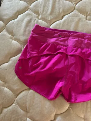 Lululemon Speed Up Shorts 4" thumbnail 3
